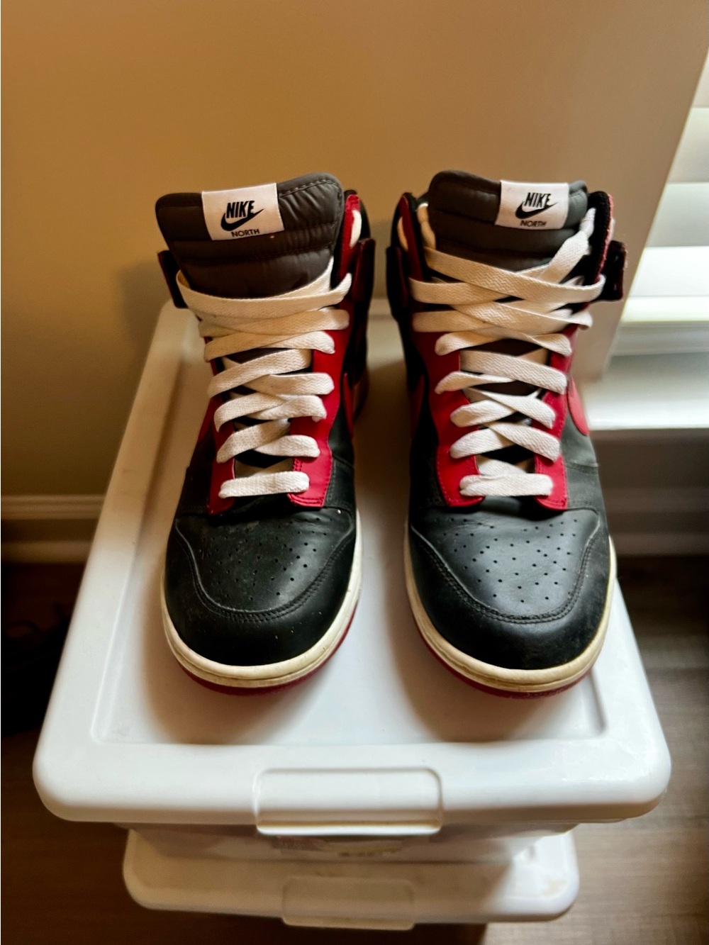 Nike Kids High-Top Sneakers in Black, Red and White